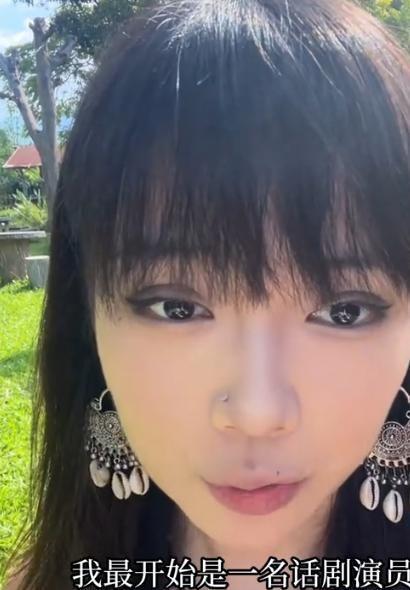 打工：全年无休一天工作8小时月入两万麻将胡了模拟器26岁女演员北极游轮(图3)